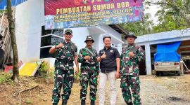 Danrem 042/Gapu Brigjen TNI Heri Purwanto, S.E., M.Sc meninjau sumur bor air bersih hasil program TMMD ke-126 Kodim 0417/Kerinci di Sungai Penuh, Kamis (6/11/2025)