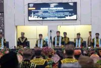 Suasana khidmat Rapat Paripurna Istimewa DPRD Kota Sungai Penuh dalam rangka memperingati HUT ke-17 Kota Sungai Penuh Tahun 2025.