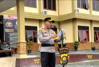 Kapolres Kerinci, AKBP Arya Tesa Brahmana, S.I.K., memimpin Apel Gelar Pasukan Operasi Zebra Siginjai 2025 di halaman Mapolres Kerinci, pada 17 November 2025.
