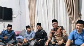 Wako Alfin bersama pendamping kafilah di pemondokan MTQ.