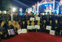 Kafilah Sungai Penuh berfoto bersama para peraih juara MTQ ke-54.