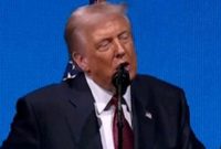 Ilustrasi. Trump beri batas waktu Ukraina hingga 27 November soal 28 poin perdamaian Rusia-Ukraina. (CNN)

