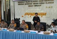 Konferensi pers terkait hasil penyidikan tudingan ijazah palsu Jokowi di Mapolda Metro Jaya Jumat (7/11). Foto: Abid Raihan/kumparan