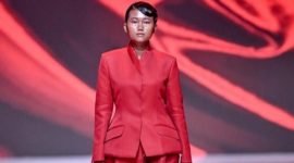 Saeruroh menjadi model di JFW 2026. Foto: Dok. Saeruroh

