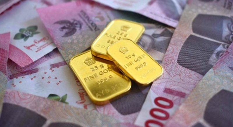 Harga Emas Antam Jatuh/Foto: Robert Lens/Pexels
