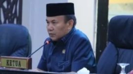 Hardizal, Ketua DPC PDI Perjuangan Sungai Penuh, menyampaikan sikapnya jelang Muscab.