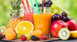 dr Dicky Lavenus Tahapary saat memaparkan risiko konsumsi jus buah dalam acara #Hands4Diabetes.