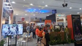 Beragam aktivitas outing seperti camping, rafting, dan team building menjadi pilihan favorit perusahaan untuk melepas penat.