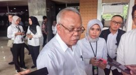 Kepala OIKN Basuki Hadimuljono saat rapat Komisi II DPR RI membahas dampak putusan MK terhadap mekanisme HGU di IKN.