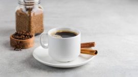 Kopi yang dicampur kayu manis dipercaya dapat membantu menurunkan berat badan, meski efeknya tergolong kecil.