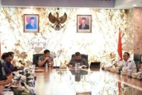Menteri Perumahan dan Kawasan Permukiman Maruarar Sirait bersama Kepala BPKP Muhammad Yusuf Ateh saat pertemuan di kantor BPKP, Jakarta, Selasa (4/11/2025).