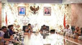 Menteri Perumahan dan Kawasan Permukiman Maruarar Sirait bersama Kepala BPKP Muhammad Yusuf Ateh saat pertemuan di kantor BPKP, Jakarta, Selasa (4/11/2025).