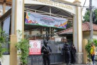 Kabid Humas Polda Metro Jaya Kombes Budi Hermanto memberikan keterangan terkait kondisi siswa pelaku ledakan SMAN 72 Kelapa Gading.