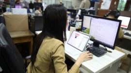 Ilustrasi pegawai ASN di lingkungan kantor pemerintahan.