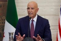 Presiden Suriah Ahmed al-Sharaa dan Presiden AS Donald Trump saat pertemuan di Gedung Putih, Washington DC, 10 November 2025.