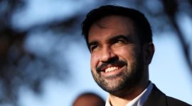 Zohran Mamdani, wali kota Muslim pertama New York, menyampaikan pidato kemenangan di hadapan para pendukungnya, Selasa (4/11/2025).