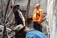 Foto: Kondisi rumah Hakim Khamazaro yang terbakar (Dok. DPKP Medan)
