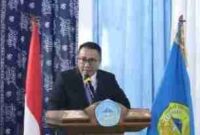 Wako Sungai Penuh, Alfin, SH memberikan sambutan saat wisuda mahasiswa STIA-NUSA di GOR Kemenangan