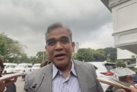 Ketua MPR Ahmad Muzani memberikan keterangan kepada wartawan di Jakarta, Selasa (2/12/2025).