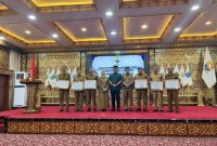 Penyerahan penghargaan Innovative Government Award 2025.