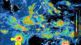 Citra satelit menunjukkan bibit siklon tropis 93S di Samudra Hindia barat daya Jawa Barat yang diprediksi BMKG berkembang menjadi siklon tropis.