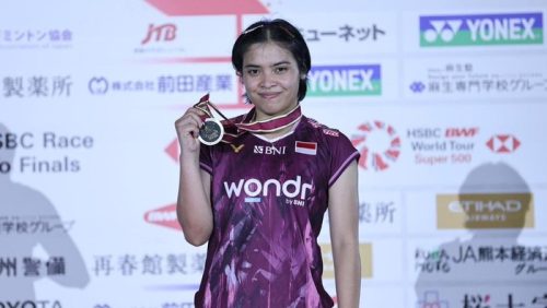 Gregoria Mariska Tunjung, peraih medali perunggu Olimpiade Paris 2024, sedang menjalani latihan bulutangkis sebelum fokus pemulihan vertigo.
