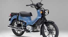 Honda Super Cub 110 Lite dan Cross Cub 110 Lite tampil dengan desain klasik dan gaya petualang untuk pasar Jepang.