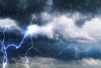 Foto: Ilustrasi hujan deras (Getty Images/iStockphoto/Angelo F-)

