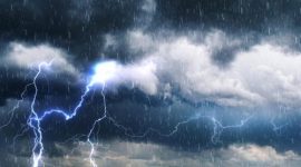 Foto: Ilustrasi hujan deras (Getty Images/iStockphoto/Angelo F-)

