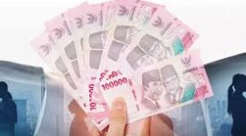 Ilustrasi UMP 2026 dengan amplop berisi uang rupiah.