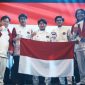 Timnas FC Online Indonesia merayakan keberhasilan meraih medali perunggu di SEA Games 2025 Thailand.