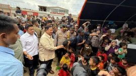 Presiden Prabowo Subianto mengerahkan armada helikopter untuk mendistribusikan bantuan bencana di Aceh, Sumatera Utara, dan Sumatera Barat.