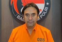 Foto: Tigran Denre Sonda, buronan peredaran narkoba saat Djakarta Warehouse Project di Bali menyerahkan diri ke polisi. (dok.istimewa)


