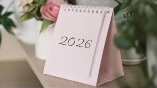 strasi kalender 2026 (Sumber: Envato/ElenNika)
