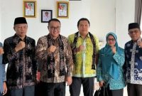 Ketua DPRD Kota Sungai Penuh Hutri Randa menghadiri peresmian Kantor Camat Pesisir Bukit.