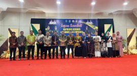 Wali Kota Sungai Penuh Alfin, SH, menghadiri acara lepas sambut Kapolres dan Dandim Kerinci di Gedung Nasional, Sabtu (17/1).(Foto Humas)