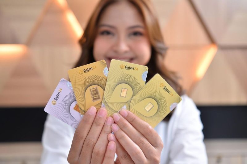 Pegadaian mencatat penurunan harga emas Galeri 24 dan UBS pada Sabtu (31/1/2026) di hampir seluruh denominasi.