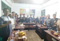 Ninik Mamak Rio Jayo bersama Panitia Kenduri Sko, Ketua RT, Kadus, dan Lurah menggelar pertemuan koordinasi persiapan Kenduri Sko Luhah Rio Jayo 2026.