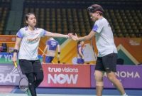 Adnan Maulana/Indah Cahya Sari Jamil beraksi saat mengalahkan pasangan Jepang di semifinal Thailand Masters 2026.