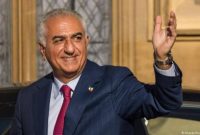 Reza Pahlavi, putra mahkota terakhir Iran, menyampaikan seruan transisi demokrasi dan referendum nasional dari pengasingannya.
