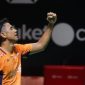 Alwi Farhan merayakan kemenangan setelah menaklukkan Panitchaphon Teeraratsakul di final Indonesia Masters 2026.