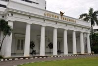 Gedung Pancasila Kementerian Luar Negeri RI di Jakarta. Kemlu memastikan WNI di Thailand dan Kamboja dalam kondisi aman di tengah konflik perbatasan.