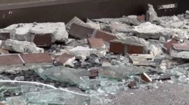 Gempa magnitudo 7,5 mengguncang timur laut Jepang pada 8 Desember 2025, menimbulkan kerusakan ringan di beberapa wilayah. (Reuters/NNN/JAPAN)