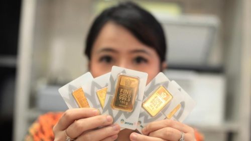 Harga emas Antam turun tipis Rp 1.000 per gram ke level Rp 2.916.000 pada Selasa (27/1/2026).