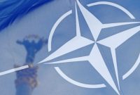 Ilustrasi NATO (Foto: REUTERS/Valentyn Ogirenko)

