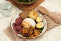 Ilustrasi nasi gudeg (Foto: Getty Images/Edy Gunawan)

Baca artikel detiknews, "Viral Gudeg 3 Porsi Rp 85 Ribu di Malioboro, Pengelola Beri Penjelasan" selengkapnya https://news.detik.com/berita/d-8288706/viral-gudeg-3-porsi-rp-85-ribu-di-malioboro-pengelola-beri-penjelasan.

Download Apps Detikcom Sekarang https://apps.detik.com/detik/