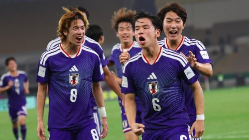 Pemain Jepang U-23 merayakan gelar juara Piala Asia U-23 2026 usai mengalahkan China 4-0 di laga final.