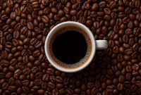 Minum kopi setiap pagi dapat membantu meningkatkan metabolisme dan mendukung penurunan berat badan