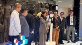 Menkomdigi Meutya Hafid meluncurkan aturan registrasi SIM card menggunakan biometrik wajah. Foto: Agus Tri Haryanto