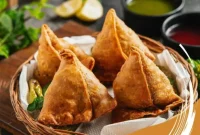 lustrasi gorengan samosa (pexels.com/Karthikeyan Anand)